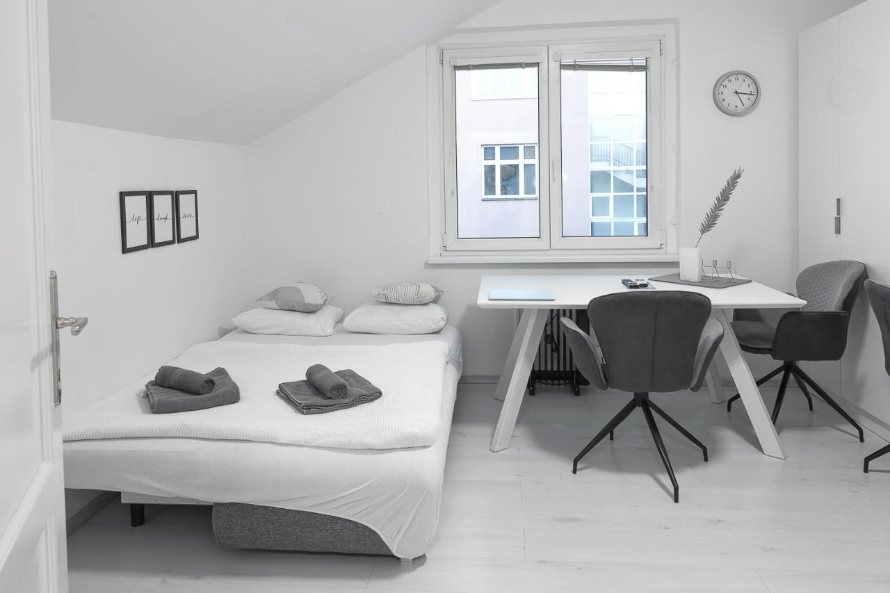 Skolska Winter Terrace Apartment ปราก ภายนอก รูปภาพ