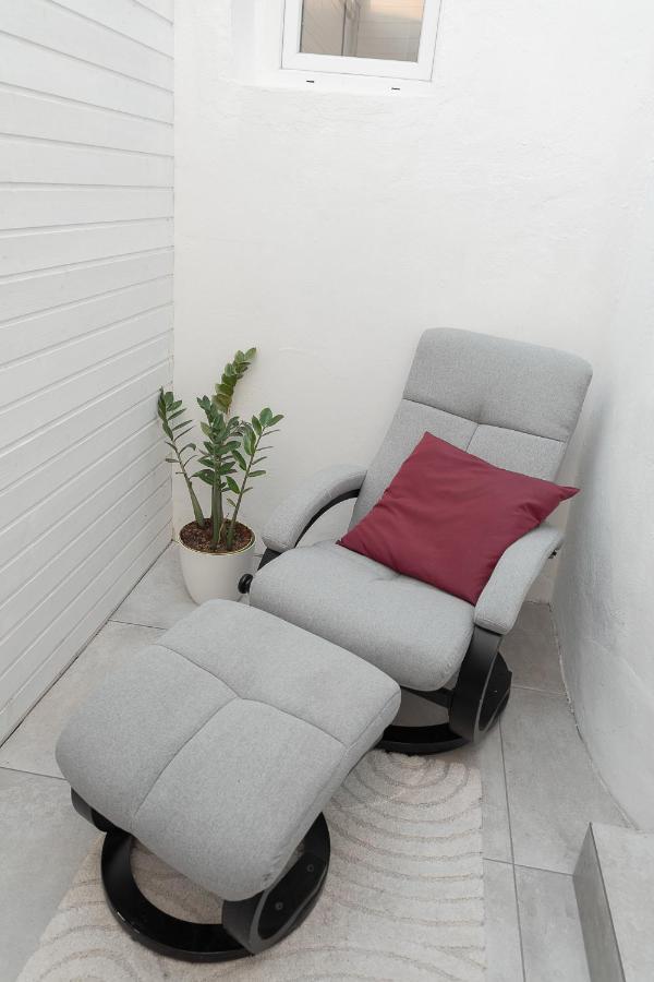 Skolska Winter Terrace Apartment ปราก ภายนอก รูปภาพ