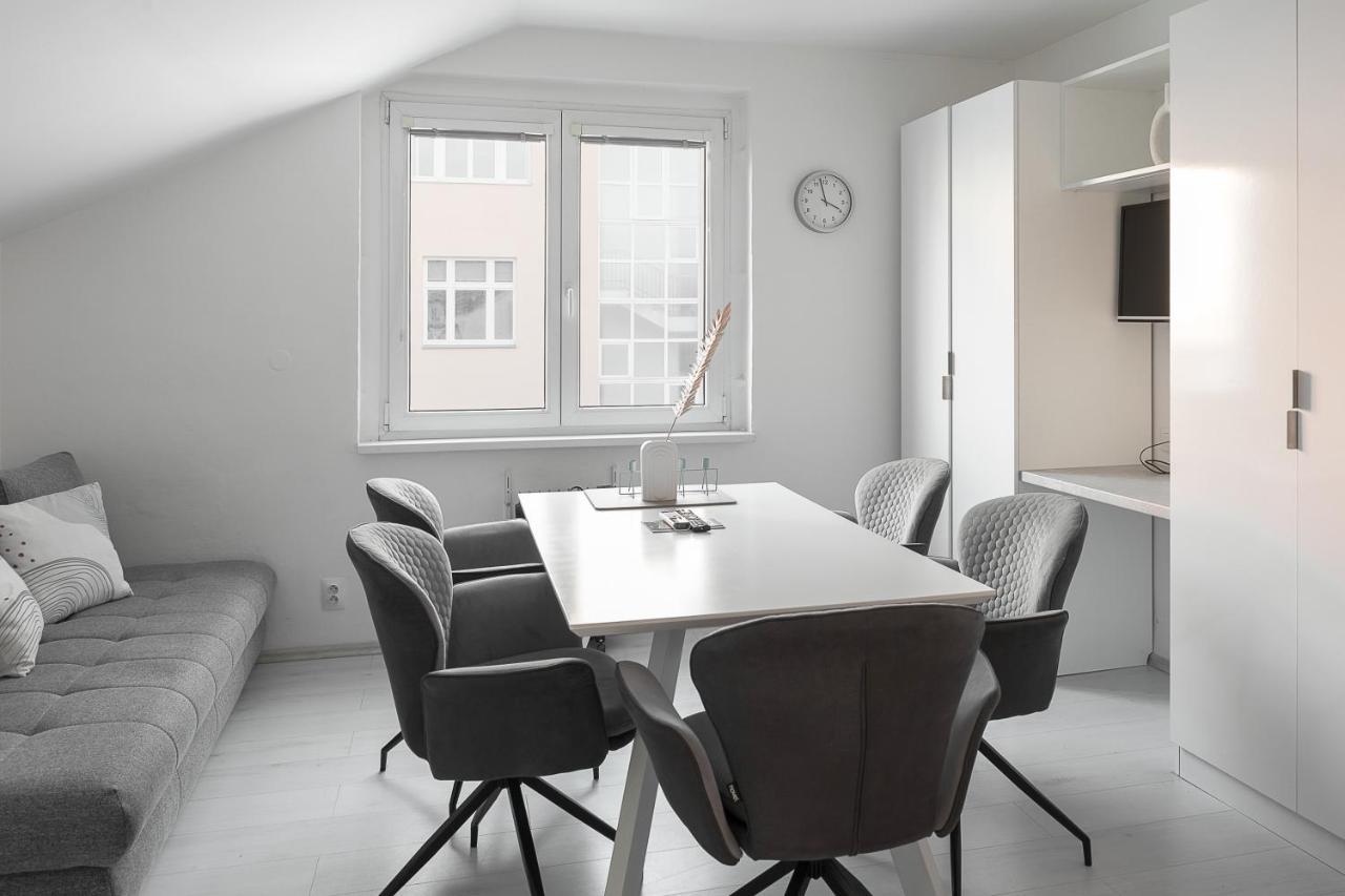 Skolska Winter Terrace Apartment ปราก ภายนอก รูปภาพ